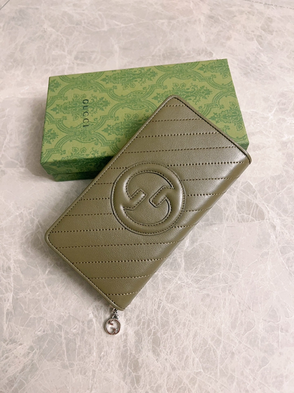 グッチ財布 レプリカ正面デザイン